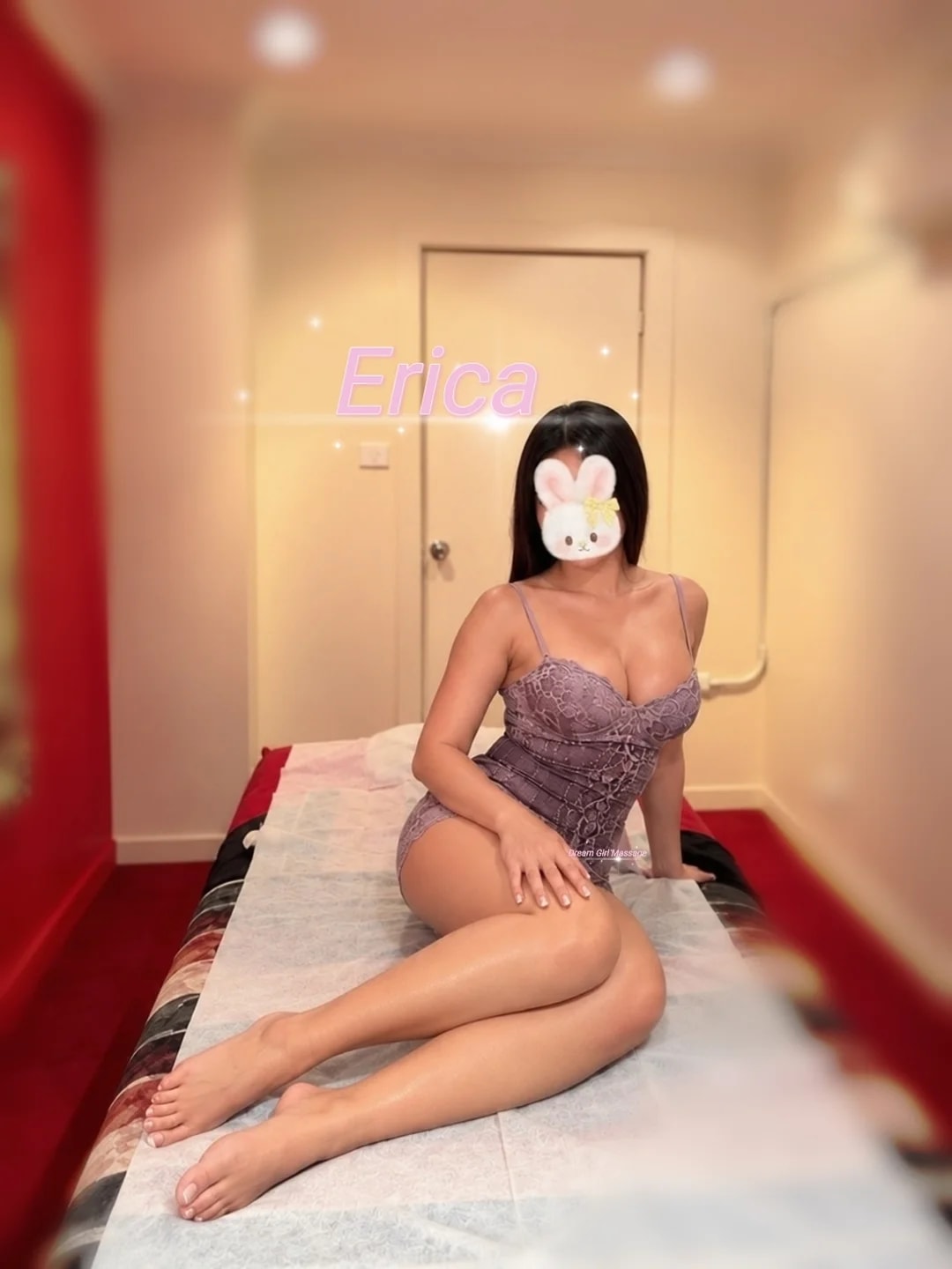 Erica, photo 1