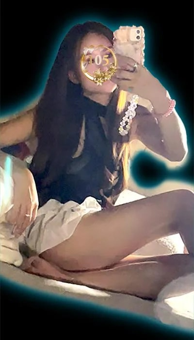 Julie, 사진 3