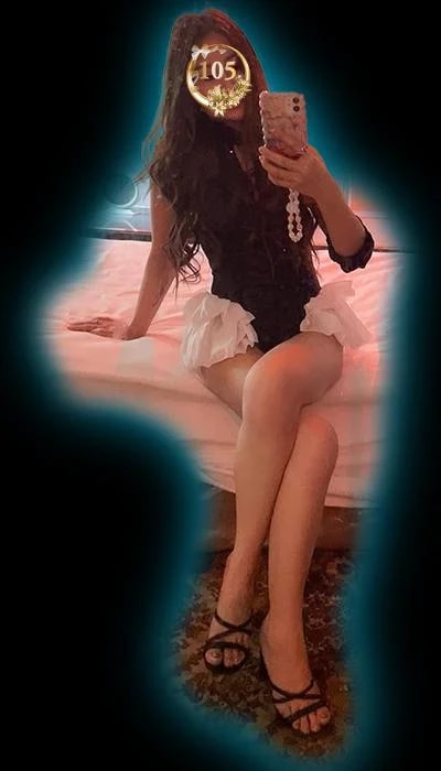 Julie, 사진 2