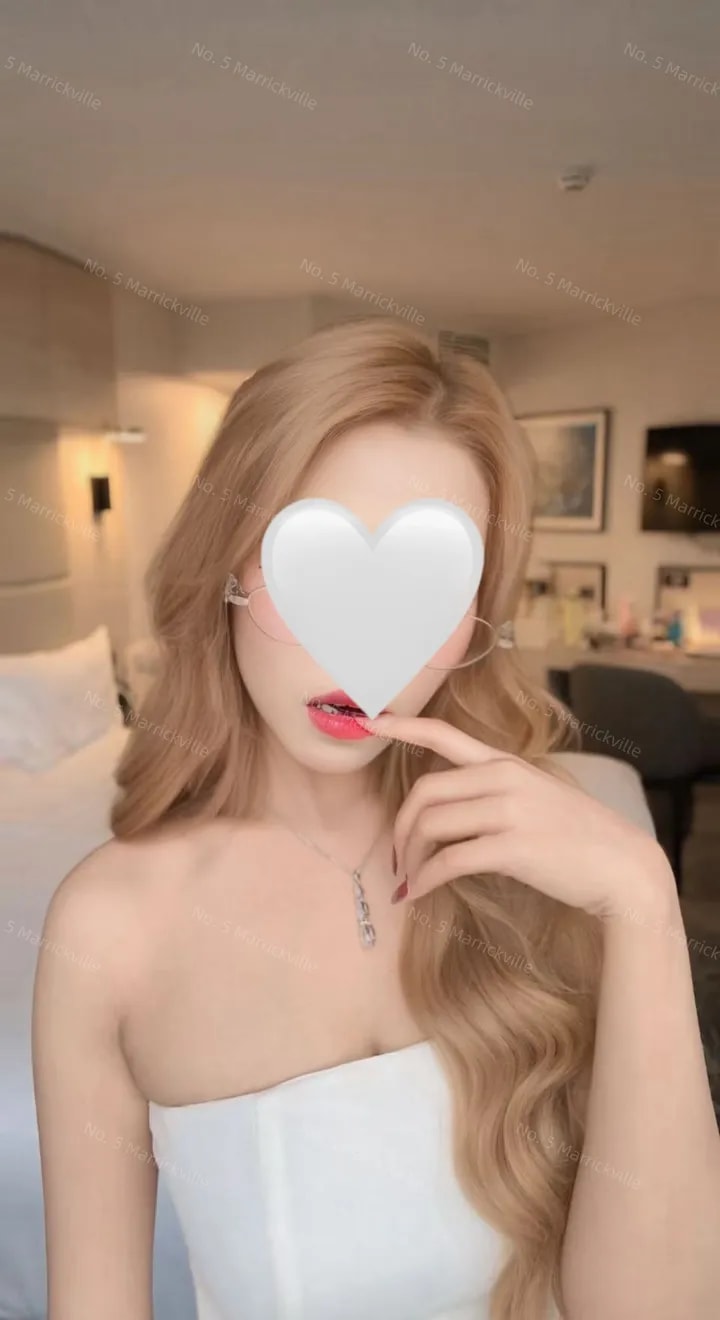Celine、写真3