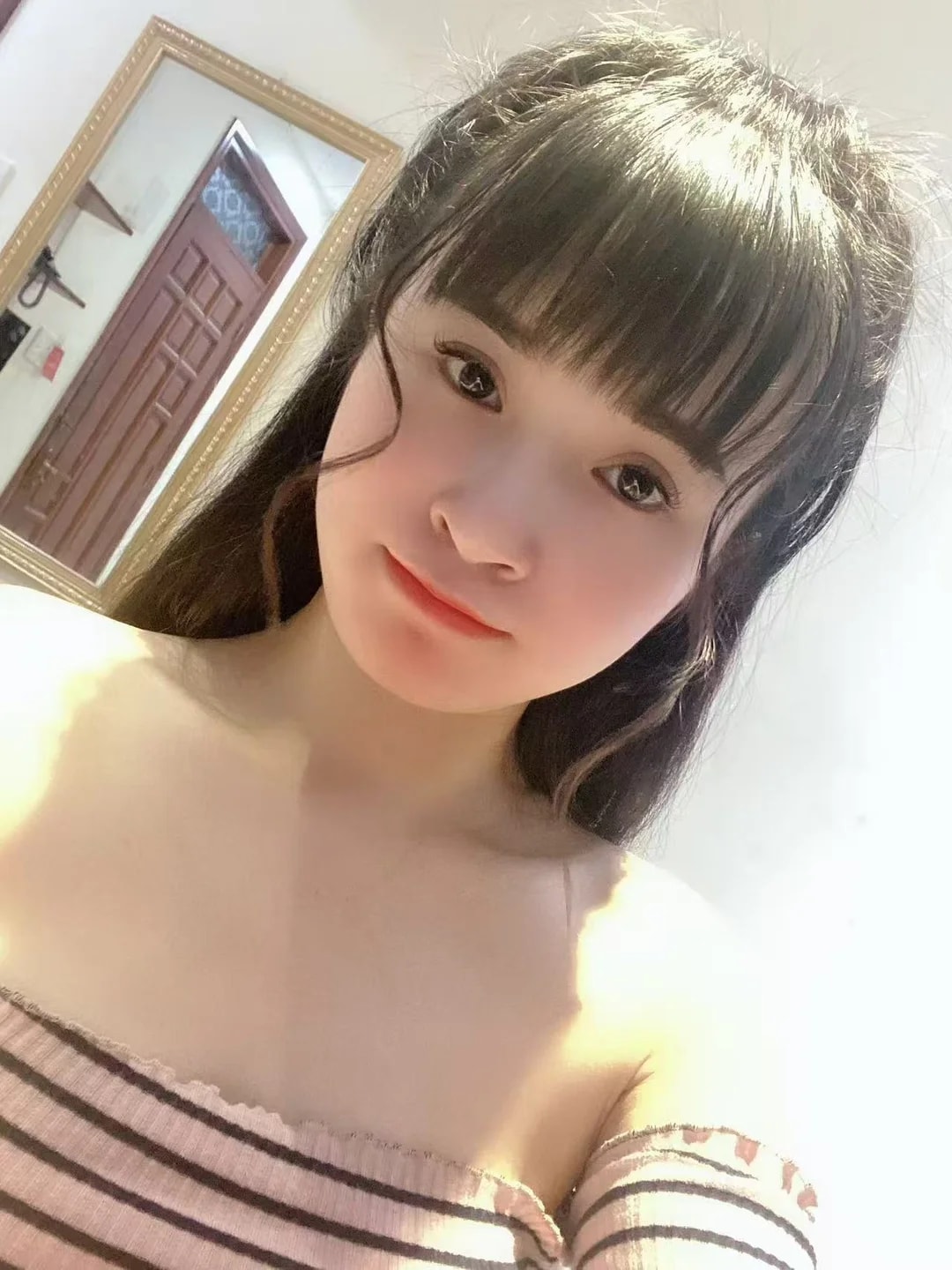 Linh, photo 3
